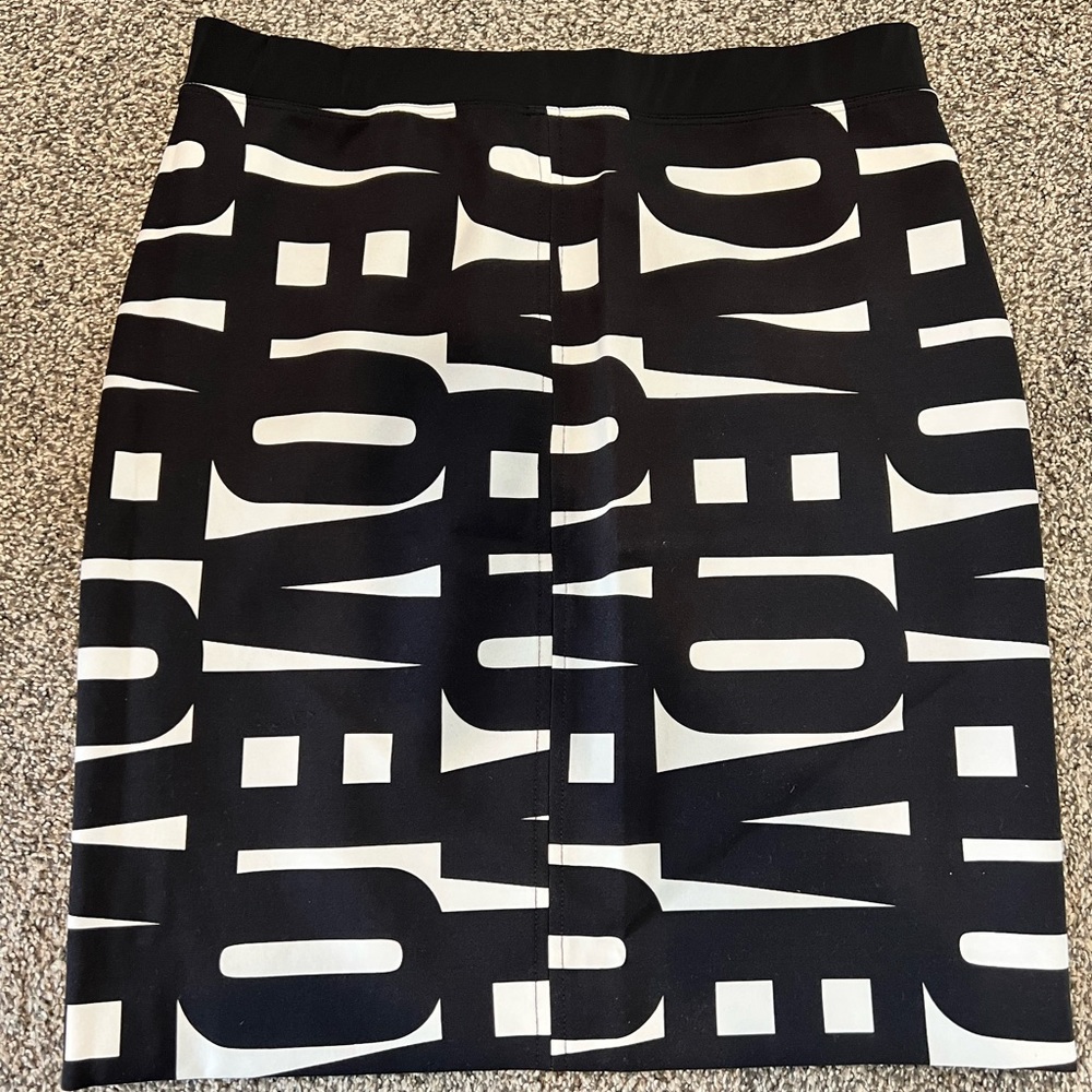 Marc Cain Love Lettered Pencil Skirt - Picture 2 of 6